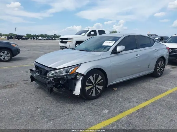 1N4BL4DV2NN344409 2022 NISSAN ALTIMA - Image 2