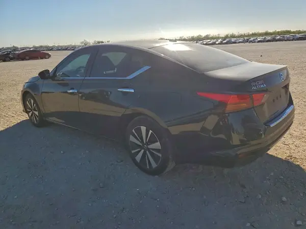 1N4BL4DV2NN346869 2022 NISSAN ALTIMA - Image 2