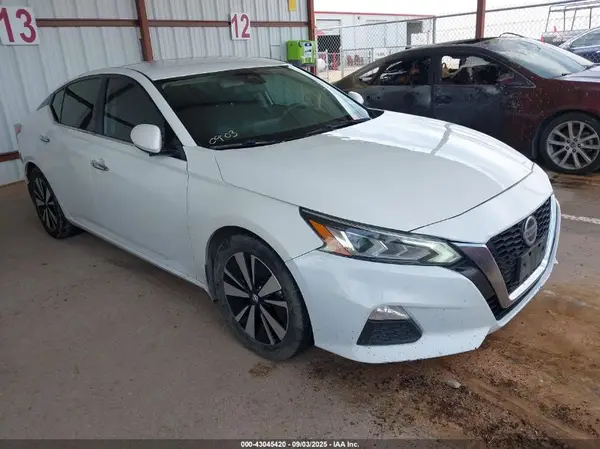 1N4BL4DV2NN357452 2022 NISSAN ALTIMA - Image 1