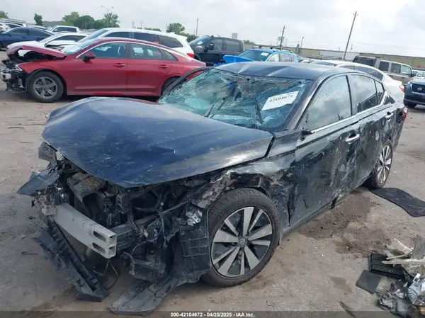 1N4BL4DV2NN361629 2022 NISSAN ALTIMA - Image 2