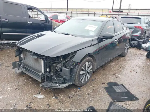 1N4BL4DV2NN361792 2022 NISSAN ALTIMA - Image 2
