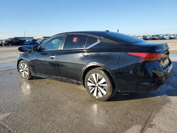 1N4BL4DV2NN366135 2022 NISSAN ALTIMA - Image 2
