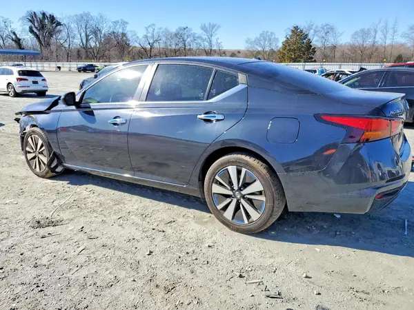 1N4BL4DV2NN388748 2022 NISSAN ALTIMA - Image 2