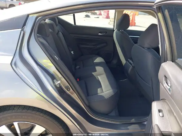 1N4BL4DV2NN396171 2022 NISSAN ALTIMA - Image 8