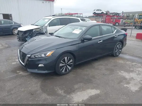 1N4BL4DV2NN408335 2022 NISSAN ALTIMA - Image 2