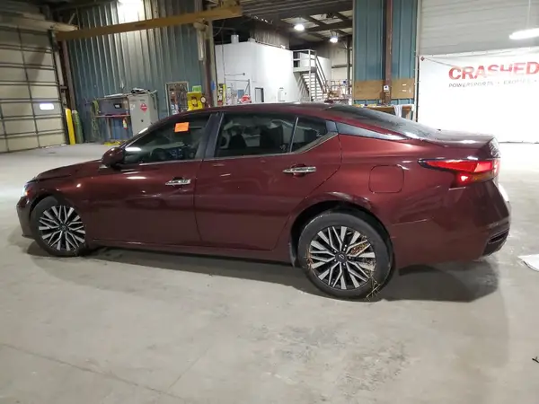 1N4BL4DV2PN305872 2023 NISSAN ALTIMA - Image 2