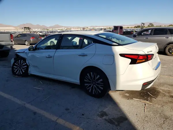 1N4BL4DV2PN310473 2023 NISSAN ALTIMA - Image 2