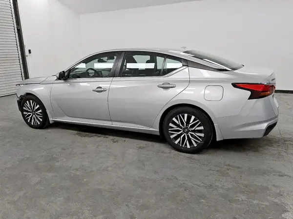 1N4BL4DV2PN323840 2023 NISSAN ALTIMA - Image 2