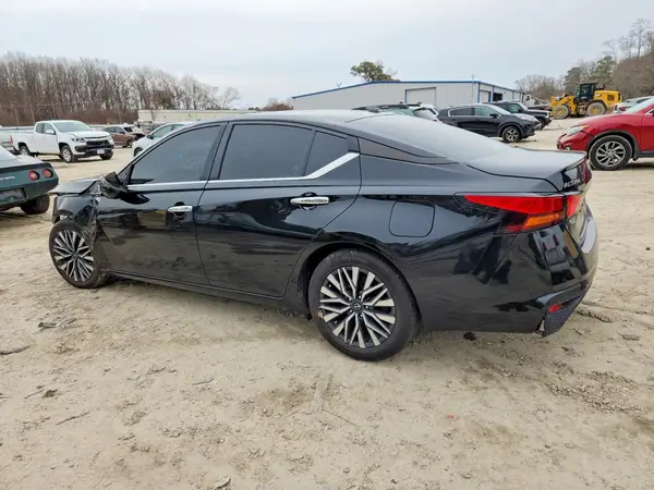 1N4BL4DV2PN325409 2023 NISSAN ALTIMA - Image 2