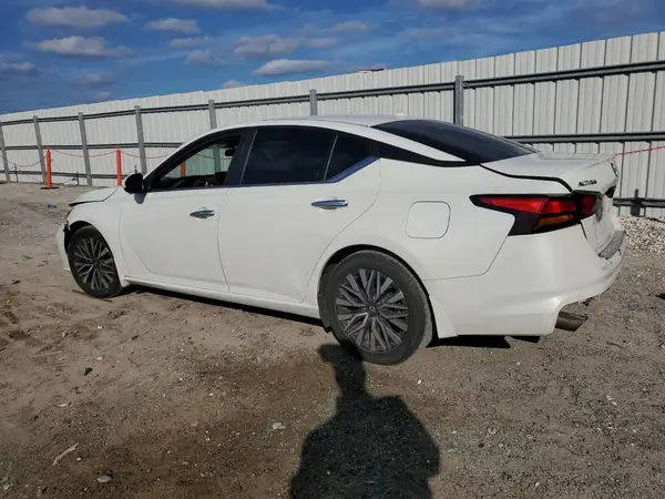 1N4BL4DV2PN331372 2023 NISSAN ALTIMA - Image 2