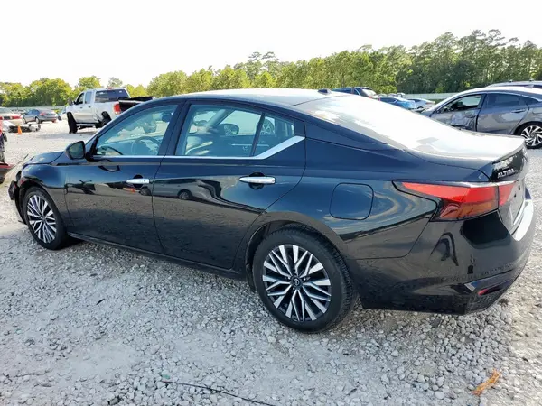 1N4BL4DV2PN348401 2023 NISSAN ALTIMA - Image 2