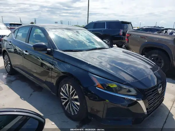 1N4BL4DV2PN348799 2023 NISSAN ALTIMA - Image 1