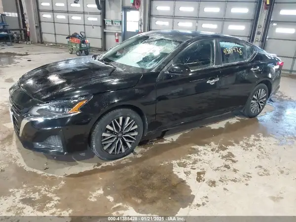 1N4BL4DV2PN349306 2023 NISSAN ALTIMA - Image 2