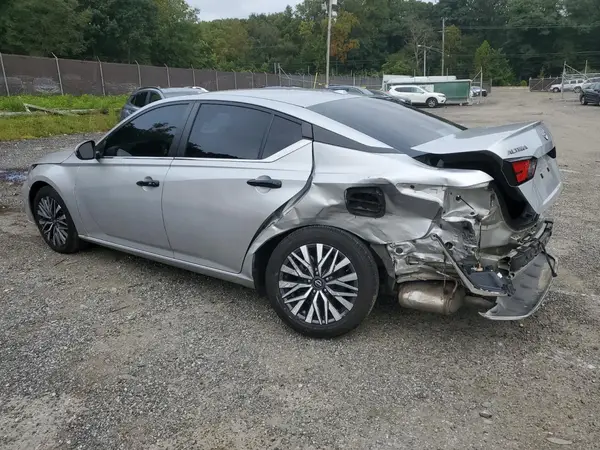 1N4BL4DV2PN351945 2023 NISSAN ALTIMA - Image 2
