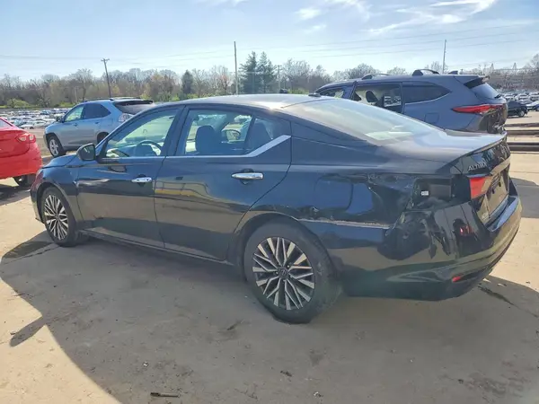 1N4BL4DV2PN356322 2023 NISSAN ALTIMA - Image 2