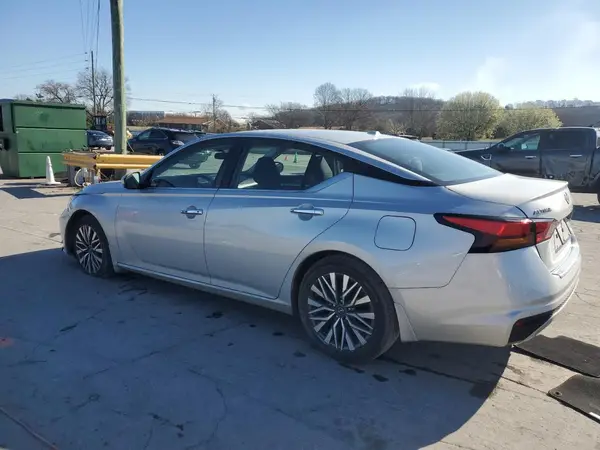 1N4BL4DV2PN360077 2023 NISSAN ALTIMA - Image 2