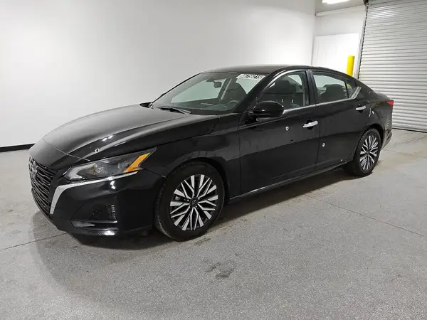 1N4BL4DV2PN360094 2023 NISSAN ALTIMA - Image 1