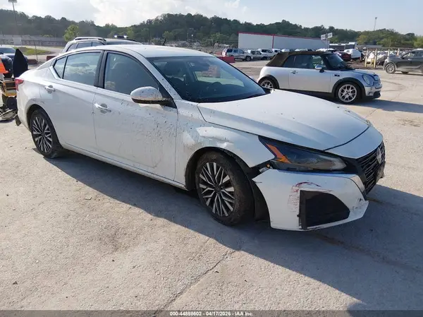 1N4BL4DV2PN366252 2023 NISSAN ALTIMA - Image 1