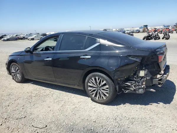 1N4BL4DV2PN369734 2023 NISSAN ALTIMA - Image 2