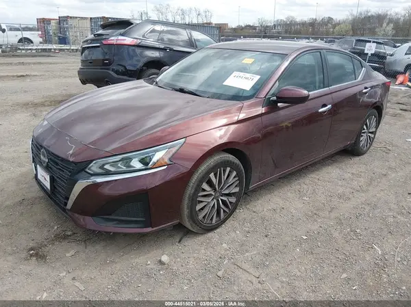 1N4BL4DV2PN373394 2023 NISSAN ALTIMA - Image 2