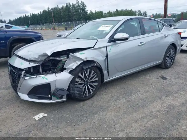 1N4BL4DV2PN373931 2023 NISSAN ALTIMA - Image 2