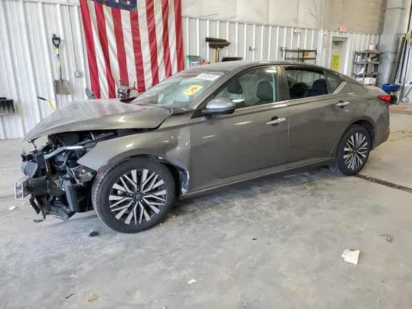 1N4BL4DV2PN376215 2023 NISSAN ALTIMA - Image 1
