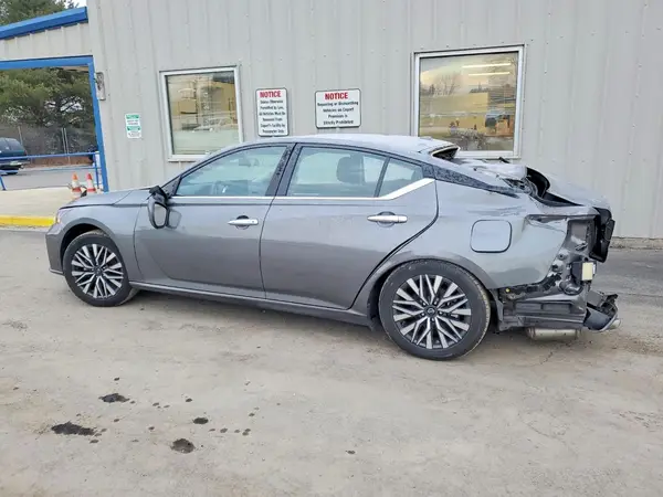 1N4BL4DV2PN383407 2023 NISSAN ALTIMA - Image 2