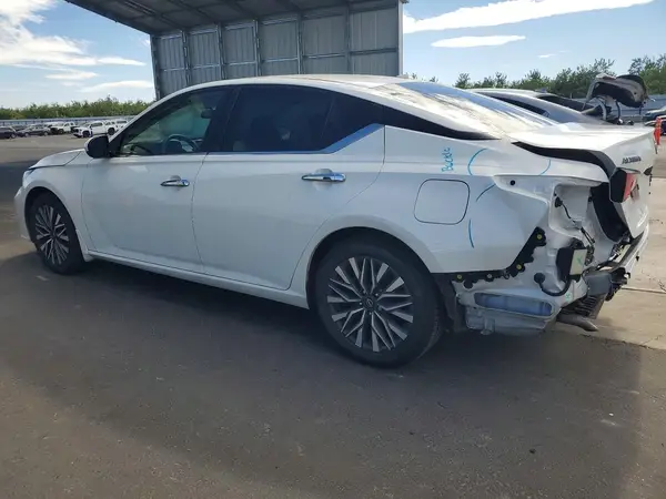 1N4BL4DV2PN411416 2023 NISSAN ALTIMA - Image 2