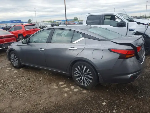 1N4BL4DV2PN413604 2023 NISSAN ALTIMA - Image 2