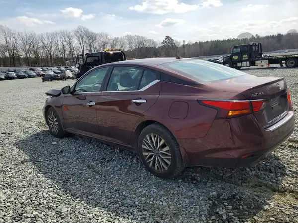 1N4BL4DV2PN424019 2023 NISSAN ALTIMA - Image 2