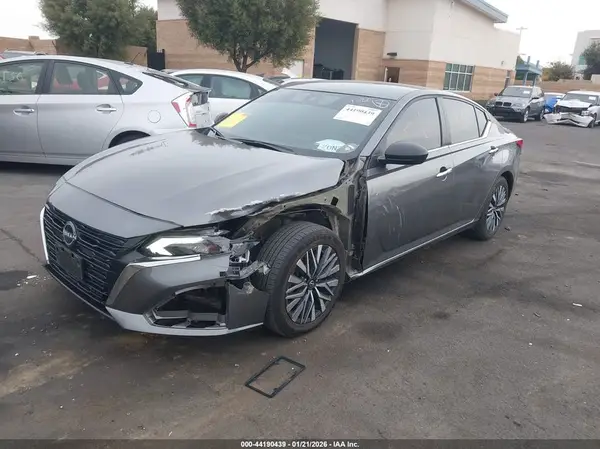 1N4BL4DV2RN314316 2024 NISSAN ALTIMA - Image 2