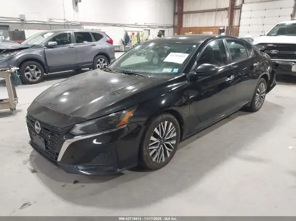 1N4BL4DV2RN327521 2024 NISSAN ALTIMA - Image 2