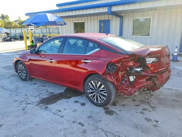 1N4BL4DV2RN359983 2024 NISSAN ALTIMA - Image 2