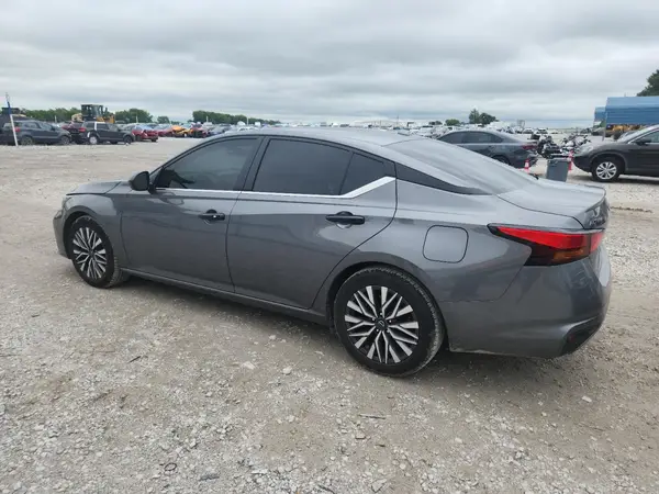 1N4BL4DV2RN361507 2024 NISSAN ALTIMA - Image 2