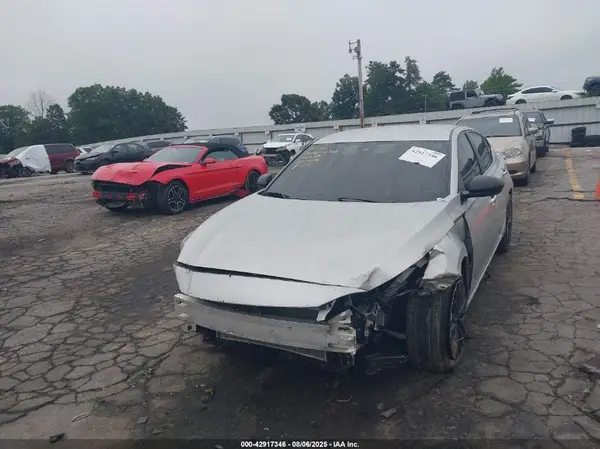 1N4BL4DV2RN366867 2024 NISSAN ALTIMA - Image 2