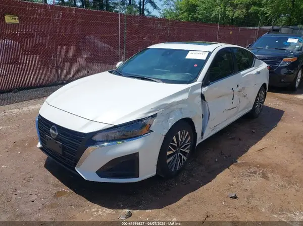 1N4BL4DV2RN376279 2024 NISSAN ALTIMA - Image 2
