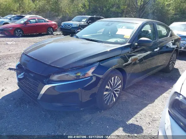 1N4BL4DV2RN376511 2024 NISSAN ALTIMA - Image 2