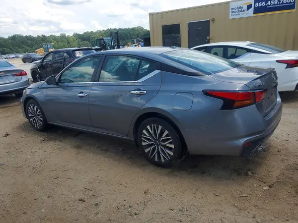 1N4BL4DV2RN381031 2024 NISSAN ALTIMA - Image 2
