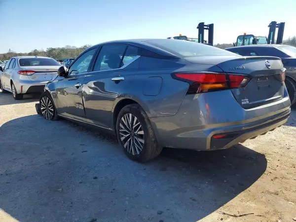 1N4BL4DV2RN384320 2024 NISSAN ALTIMA - Image 2