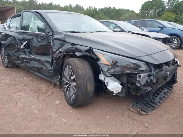 1N4BL4DV2RN385709 2024 NISSAN ALTIMA - Image 1