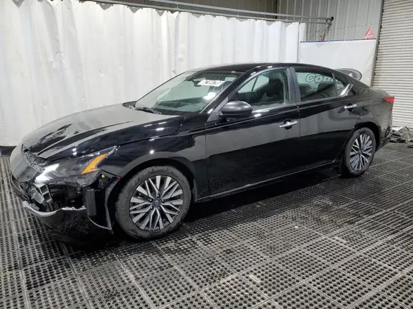 1N4BL4DV2RN385743 2024 NISSAN ALTIMA - Image 1