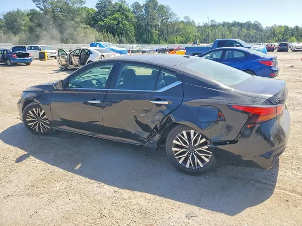 1N4BL4DV2RN390280 2024 NISSAN ALTIMA - Image 2