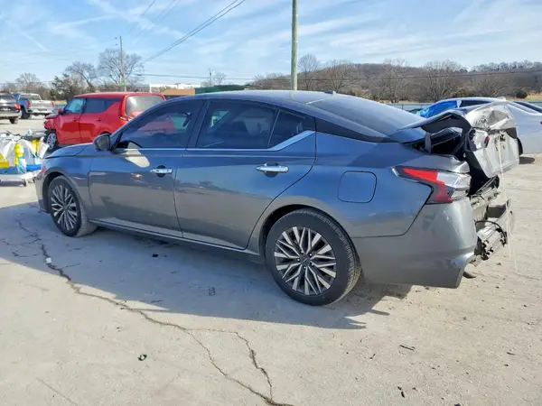 1N4BL4DV2RN401598 2024 NISSAN ALTIMA - Image 2
