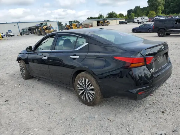 1N4BL4DV2RN407658 2024 NISSAN ALTIMA - Image 2