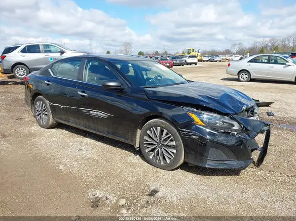 1N4BL4DV2RN414819 2024 NISSAN ALTIMA - Image 1