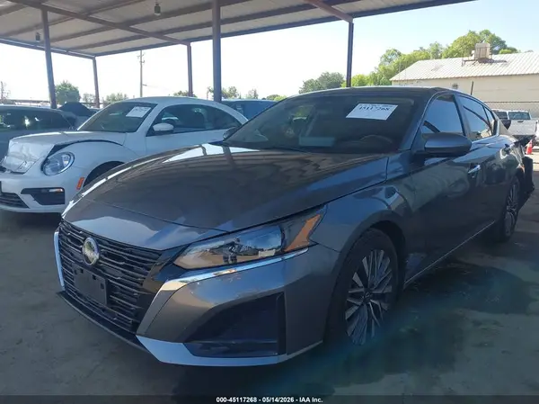 1N4BL4DV2RN435654 2024 NISSAN ALTIMA - Image 2