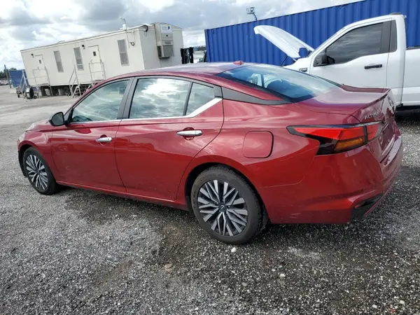 1N4BL4DV2SN305573 2025 NISSAN ALTIMA - Image 2