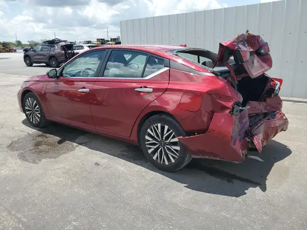 1N4BL4DV2SN306304 2025 NISSAN ALTIMA - Image 2