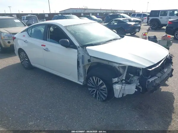 1N4BL4DV2SN312443 2025 NISSAN ALTIMA - Image 1