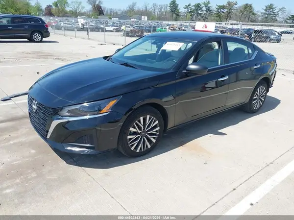 1N4BL4DV2SN316976 2025 NISSAN ALTIMA - Image 2